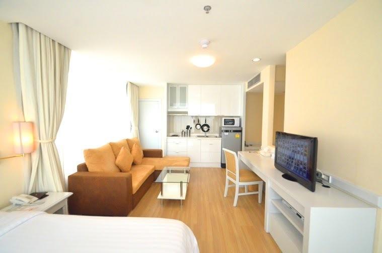 The City Hotel Sriracha By Bbh Japan Si Racha Rum bild