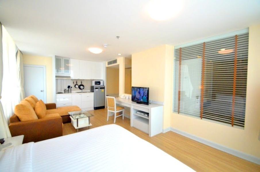 The City Hotel Sriracha By Bbh Japan Si Racha Rum bild